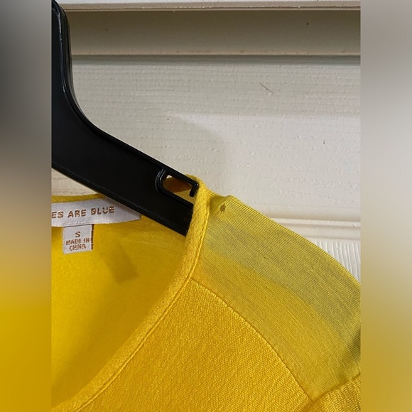 Skies Are Blue Yellow Lace Detail Women's Top Size Small - Picture 4 of 8